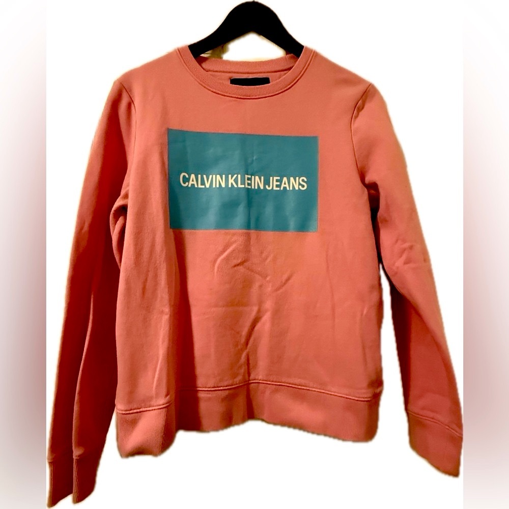 Calvin Klein Jeans Pink Crewneck Sweater. Size medium.